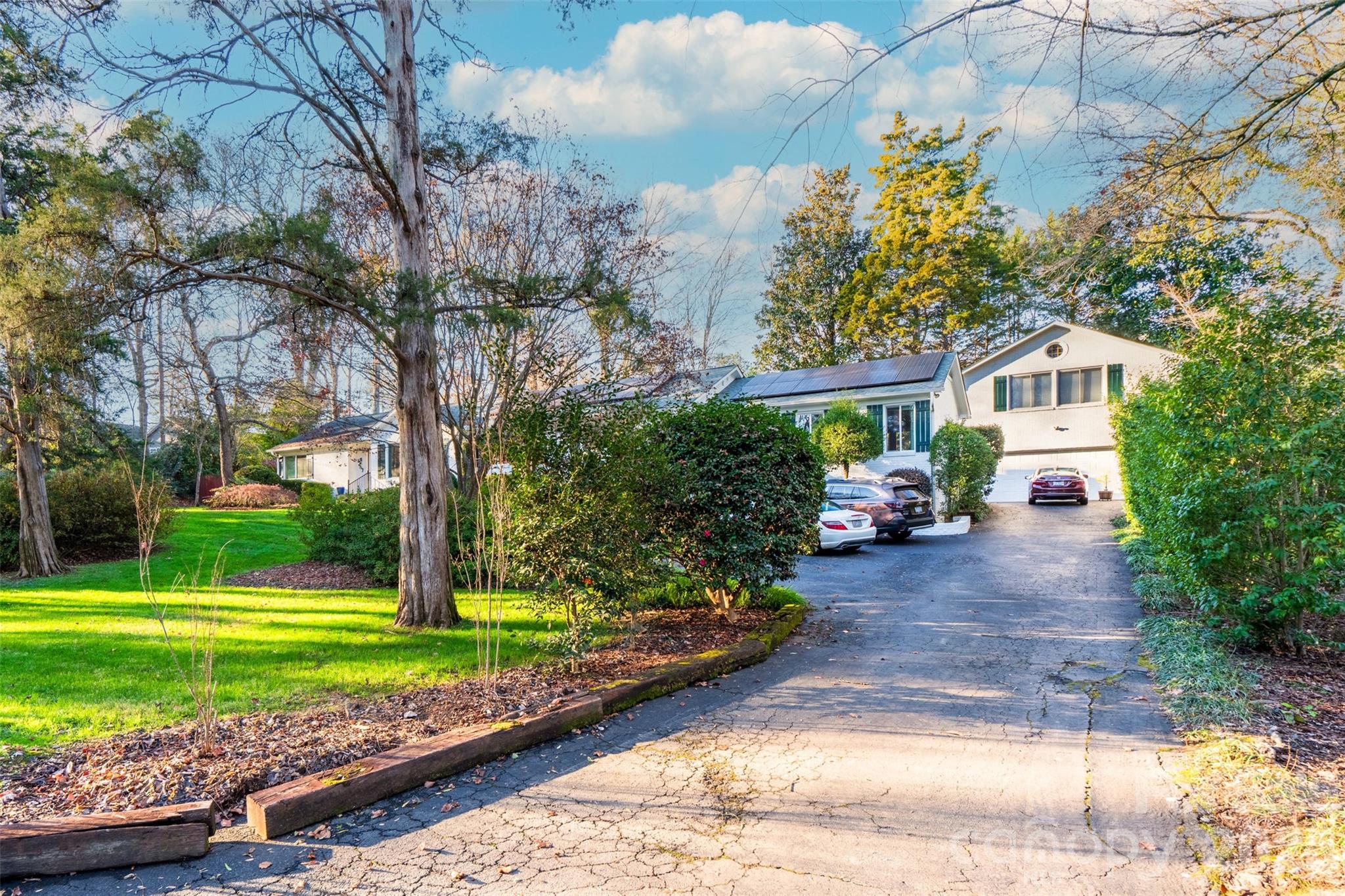 1330 Cedar Lane Charlotte NC 28226