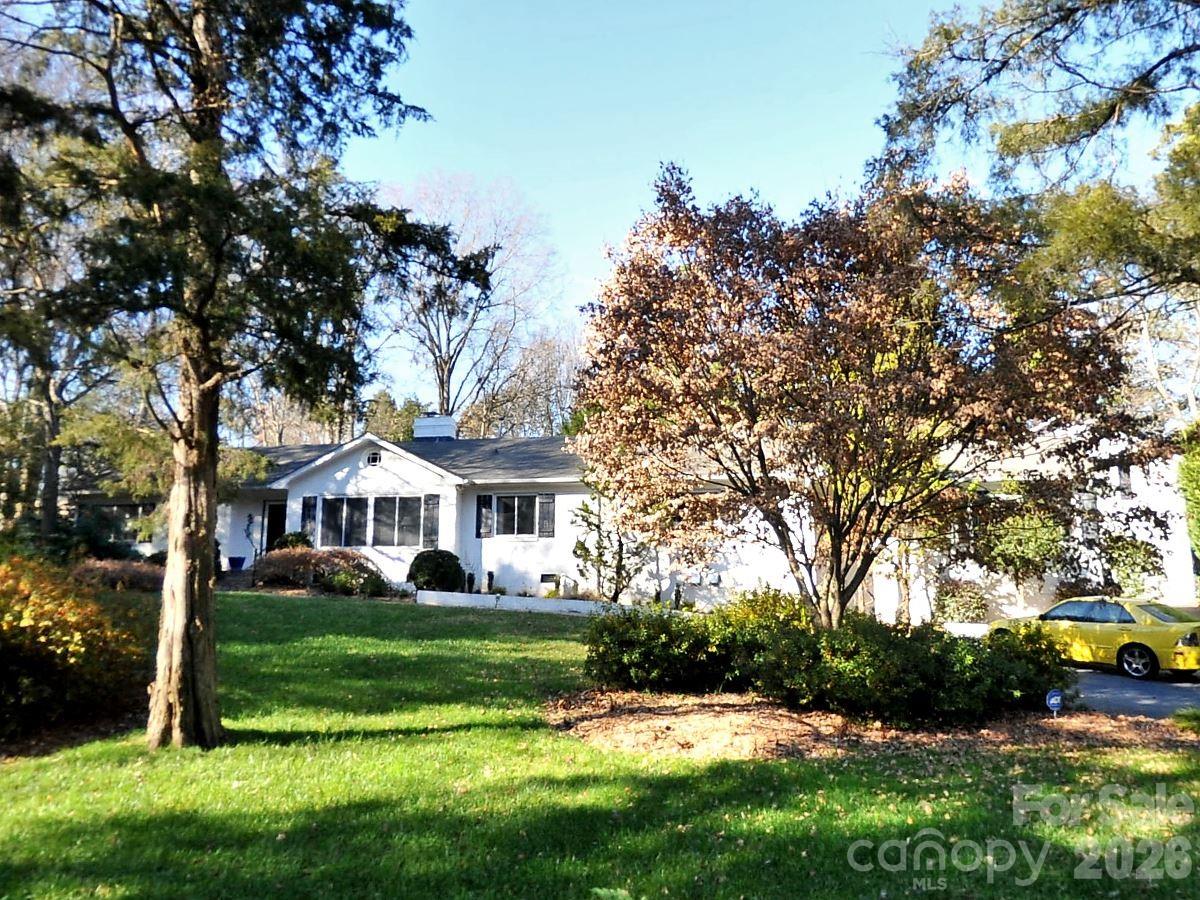 1330 Cedar Lane Charlotte NC 28226