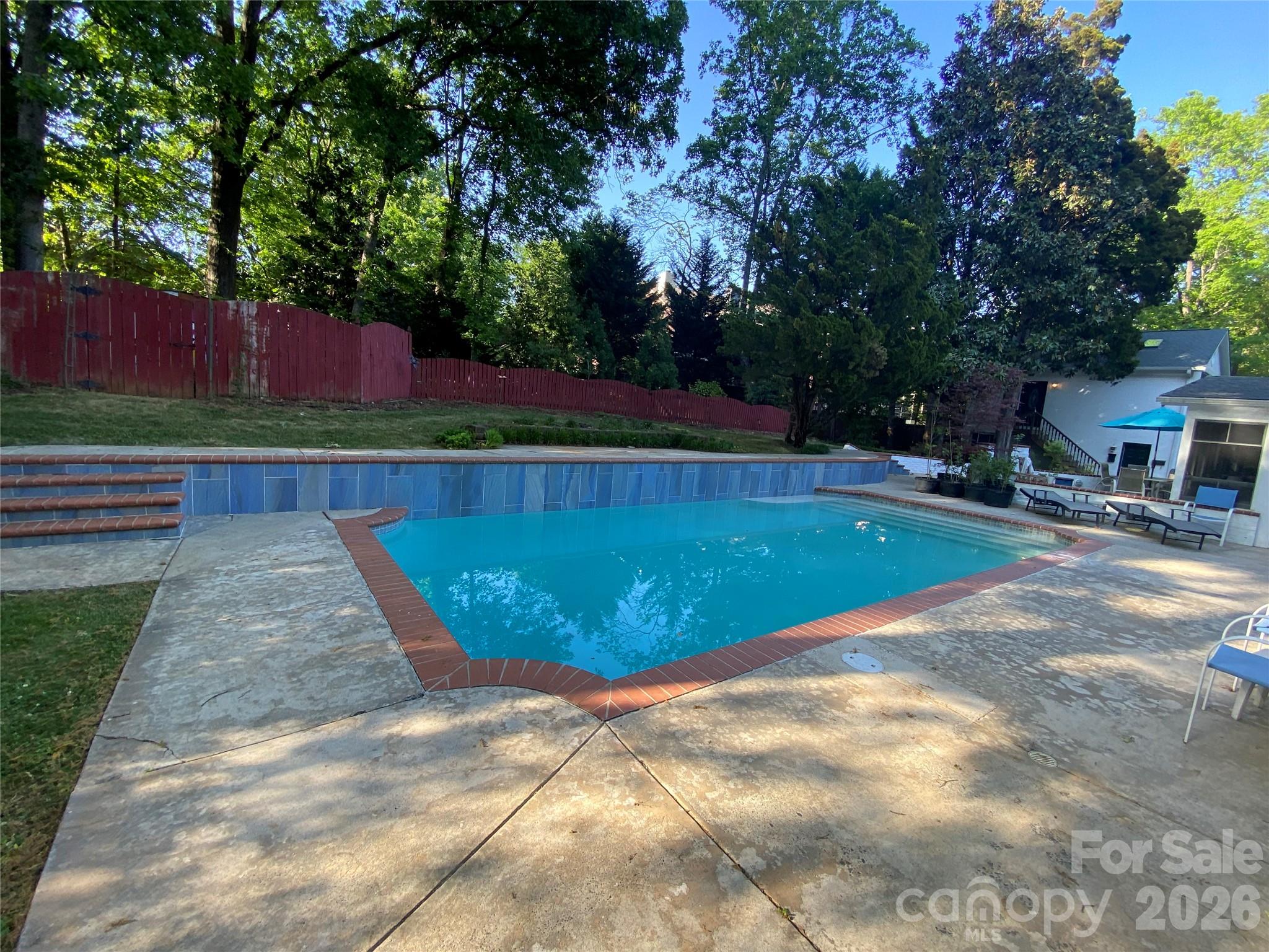 1330 Cedar Lane Charlotte NC 28226