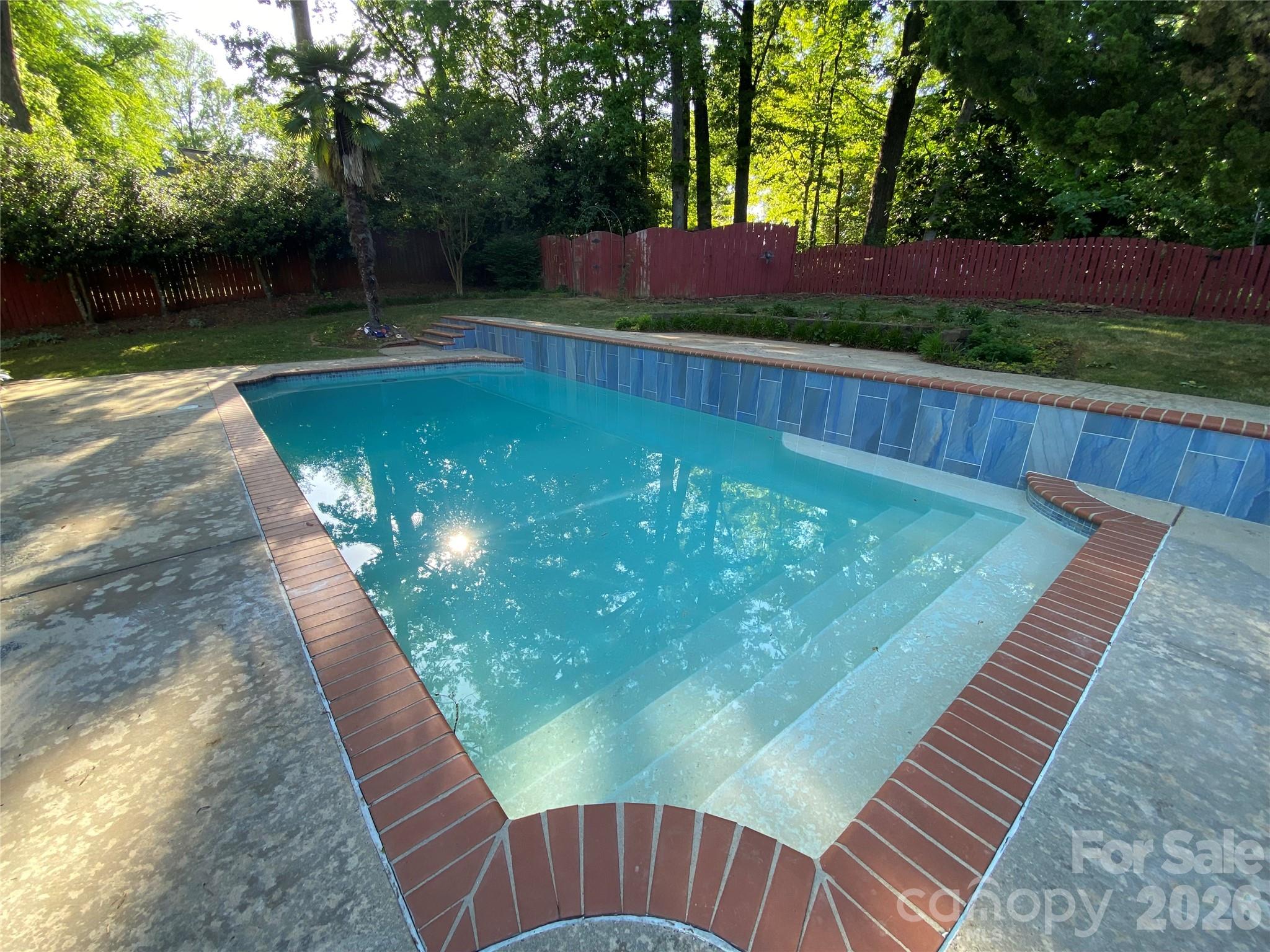 1330 Cedar Lane Charlotte NC 28226