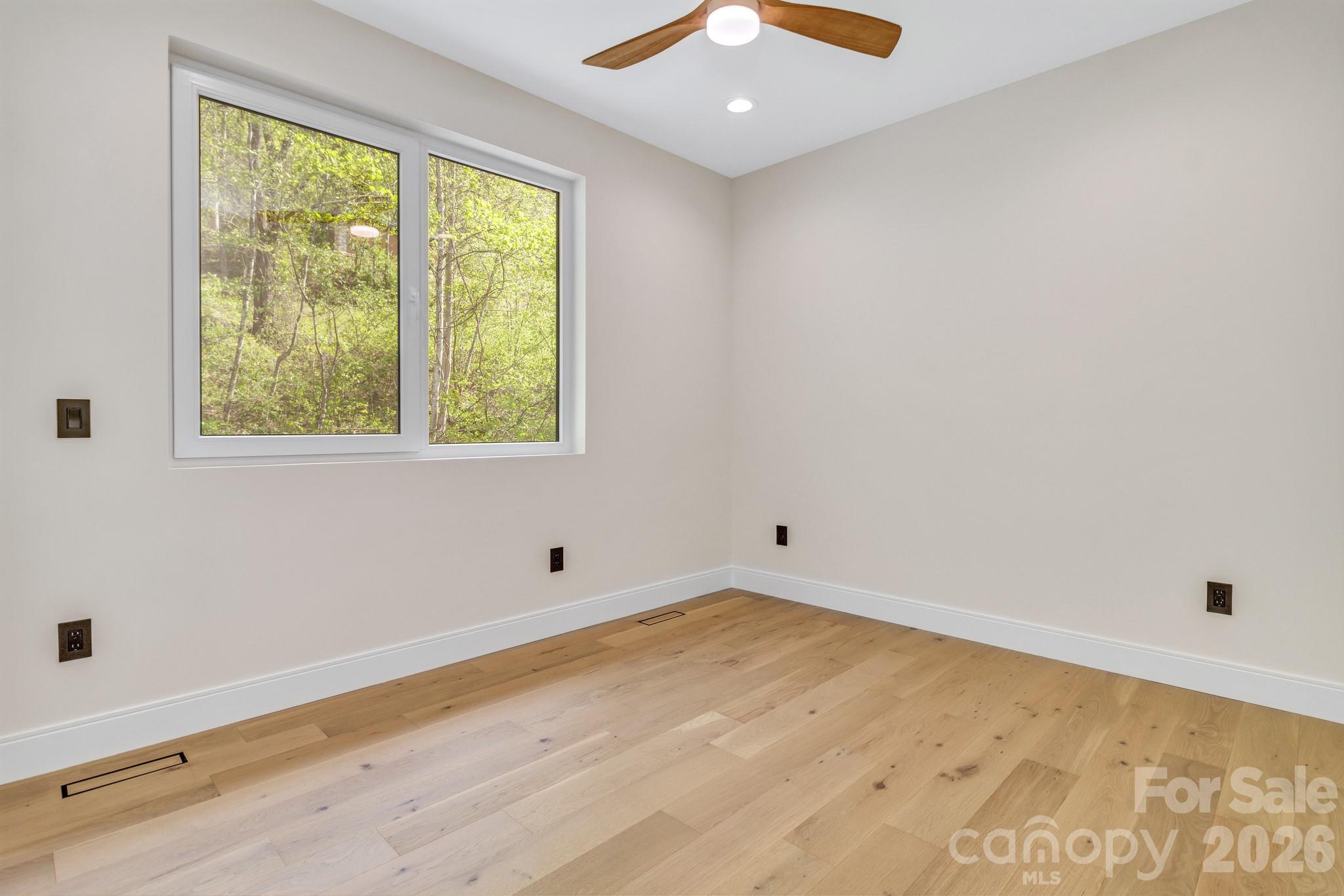 134 View Ridge Parkway Leicester NC 28748