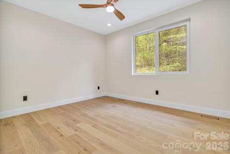 134 View Ridge Parkway Leicester NC 28748