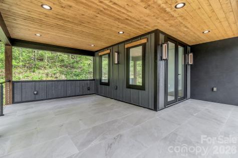 134 View Ridge Parkway Leicester NC 28748