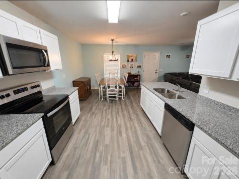 1511 Oriole Drive Asheboro NC 27203