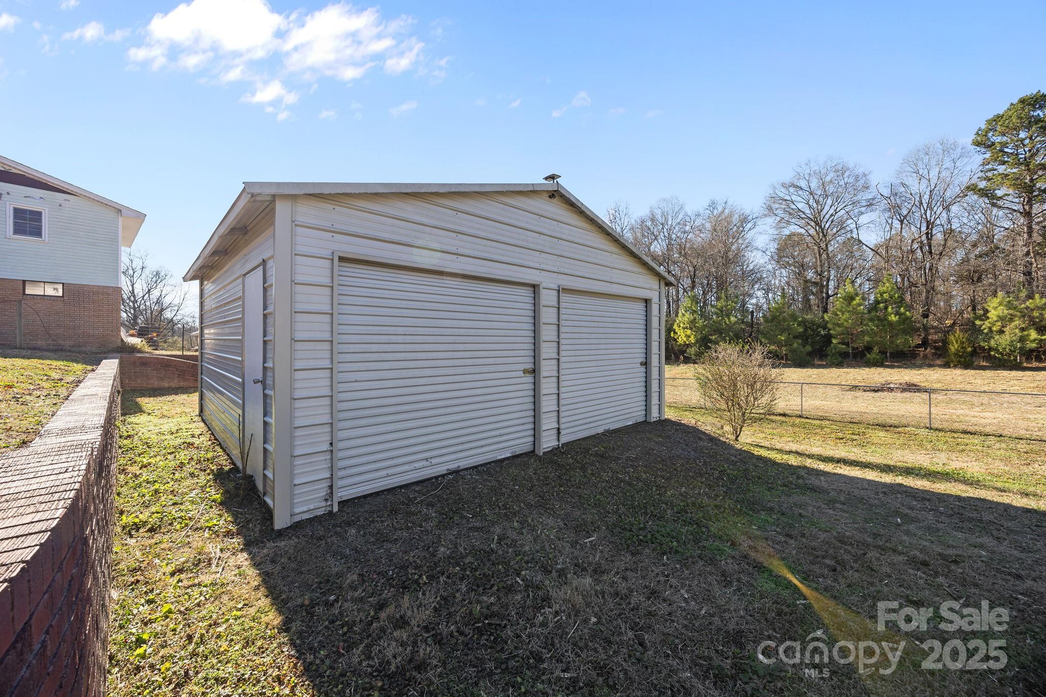 114 Valley Drive Badin NC 28009