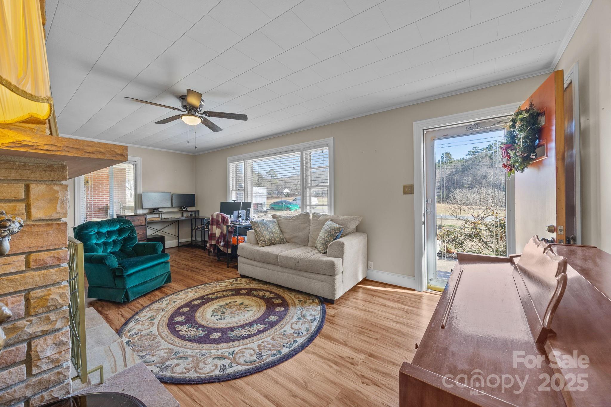 114 Valley Drive Badin NC 28009