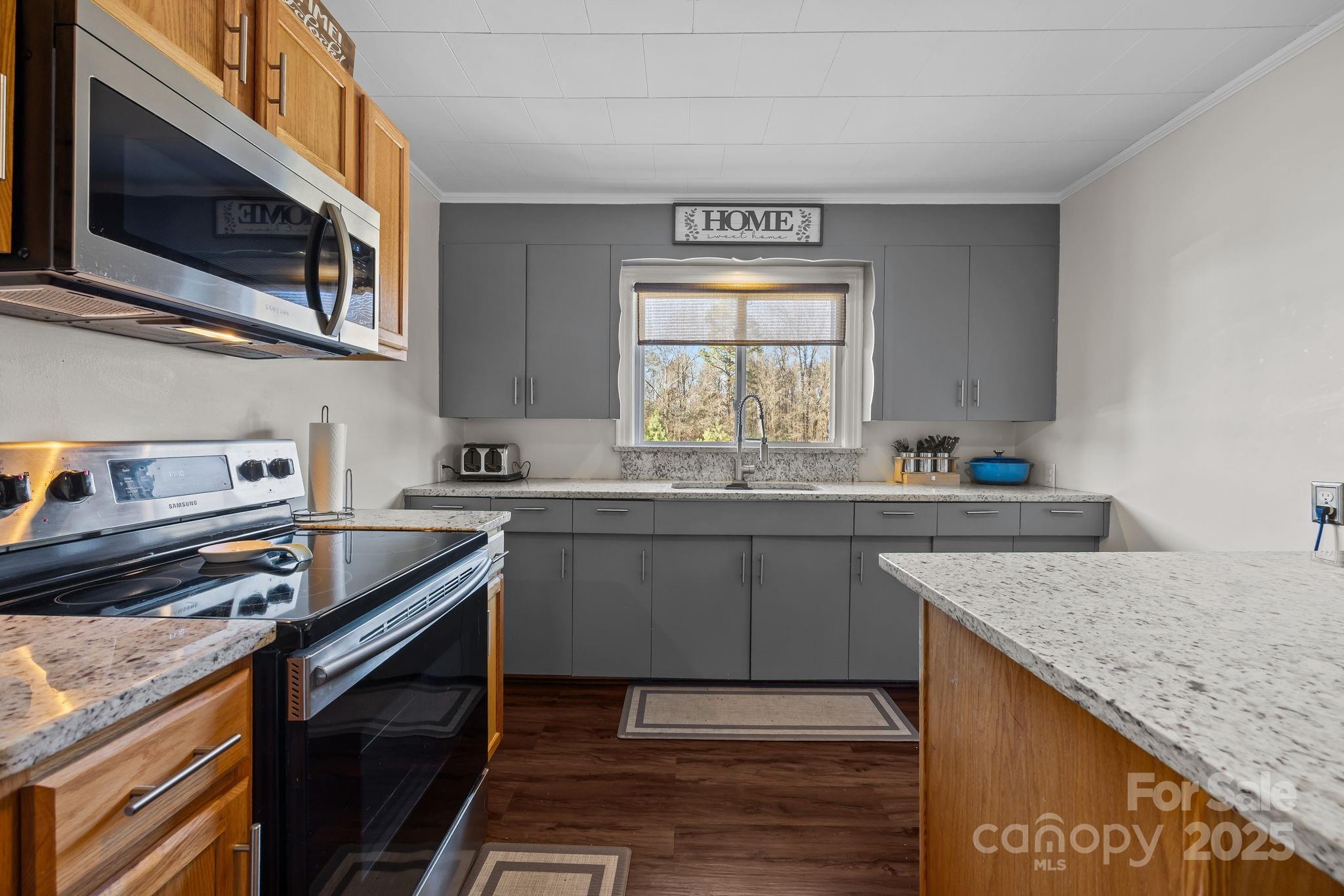 114 Valley Drive Badin NC 28009