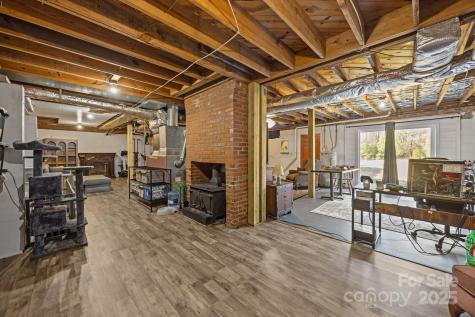 114 Valley Drive Badin NC 28009