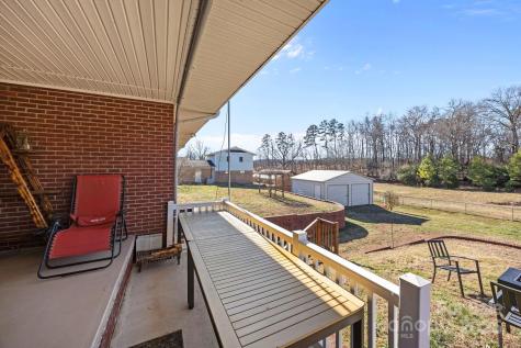 114 Valley Drive Badin NC 28009