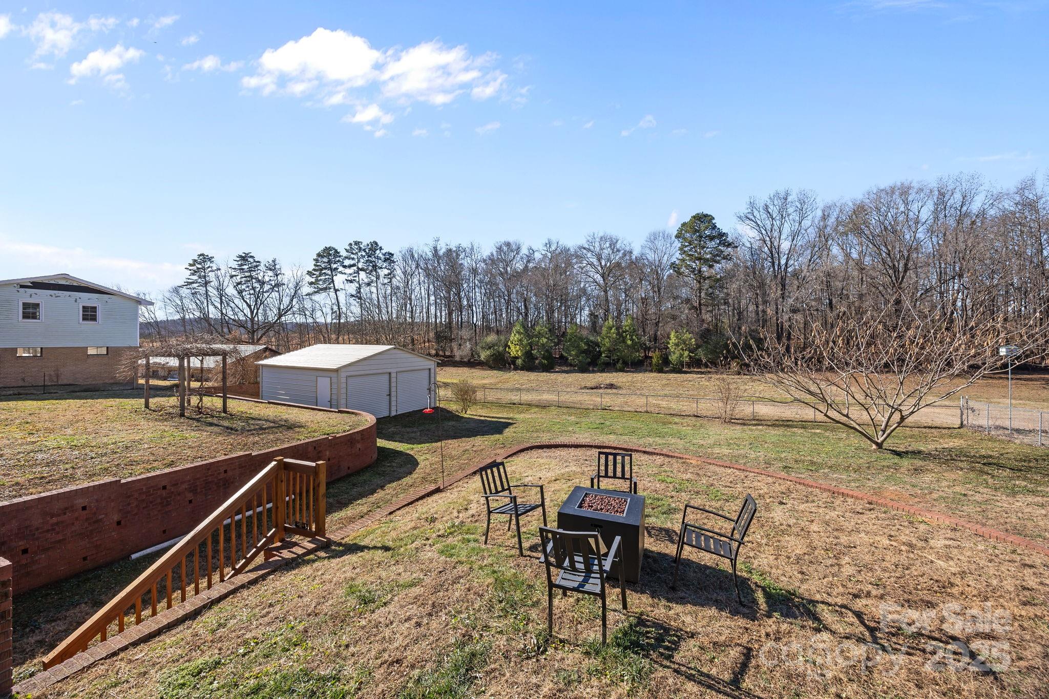 114 Valley Drive Badin NC 28009