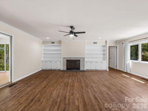 110 Persimmon Hill Court Columbus NC 28722