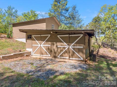 110 Persimmon Hill Court Columbus NC 28722