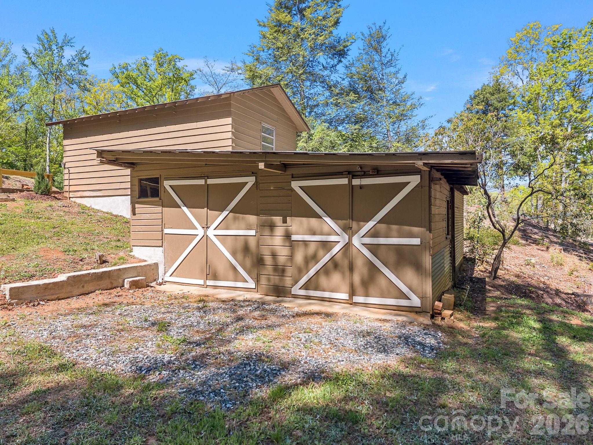 110 Persimmon Hill Court Columbus NC 28722