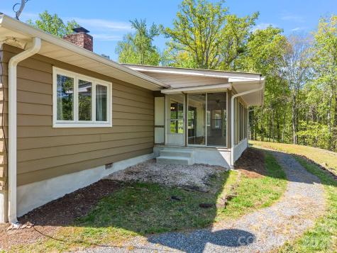 110 Persimmon Hill Court Columbus NC 28722
