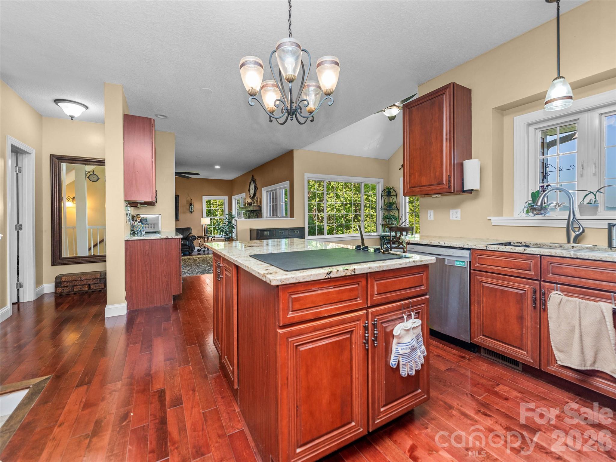 350 Vista Point Drive Weaverville NC 28787