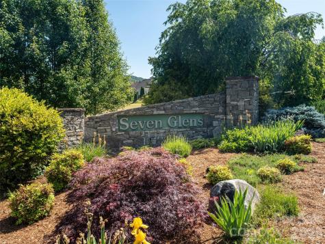350 Vista Point Drive Weaverville NC 28787