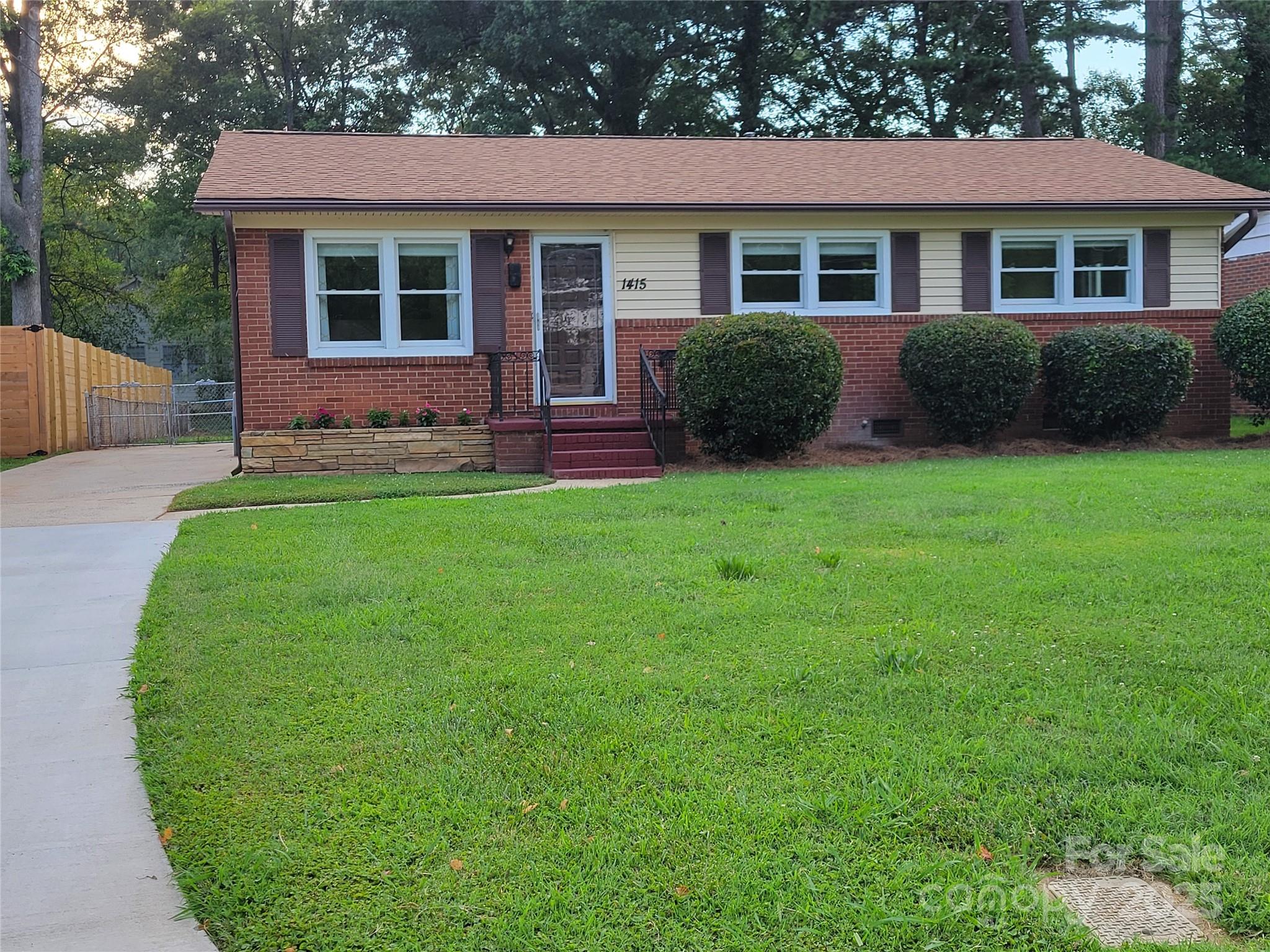 1415 Orvis Street Charlotte NC 28216