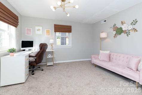143 Devonwood Drive Marion NC 28752