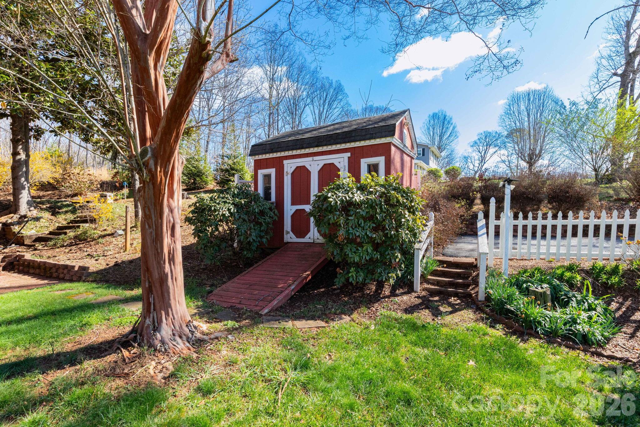 143 Devonwood Drive Marion NC 28752