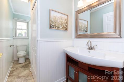 143 Devonwood Drive Marion NC 28752