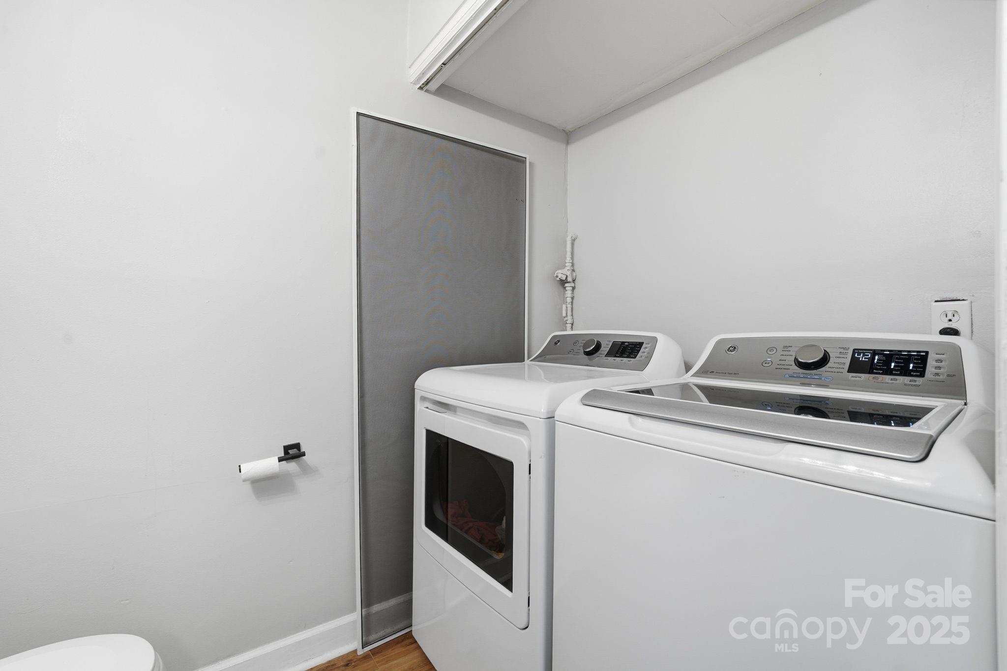 5918 Crape Myrtle Lane Charlotte NC 28216