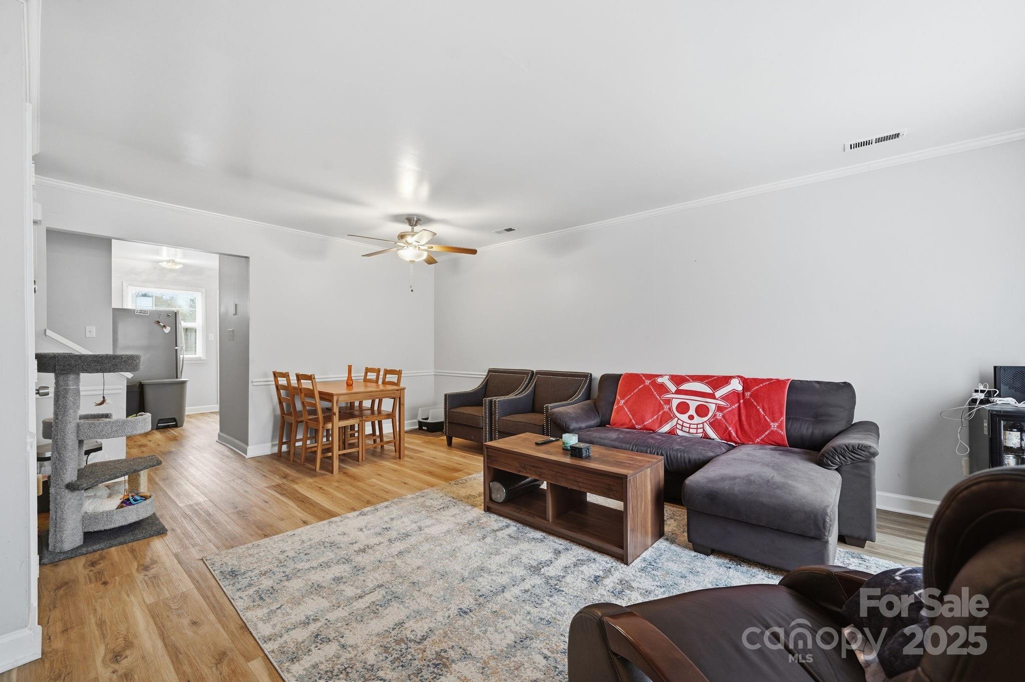 5918 Crape Myrtle Lane Charlotte NC 28216