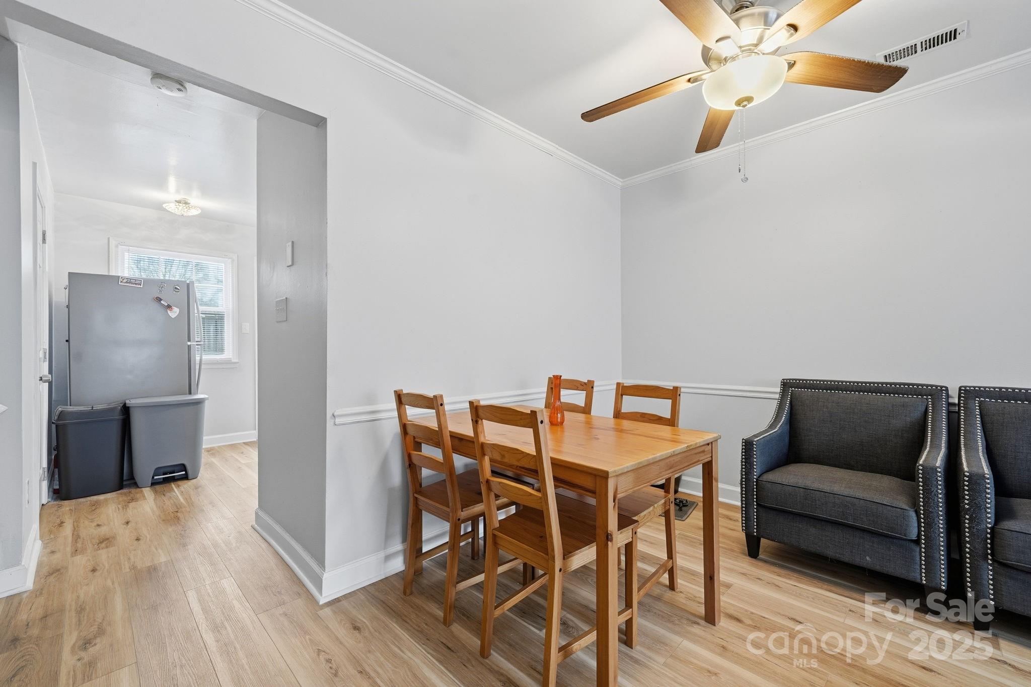 5918 Crape Myrtle Lane Charlotte NC 28216