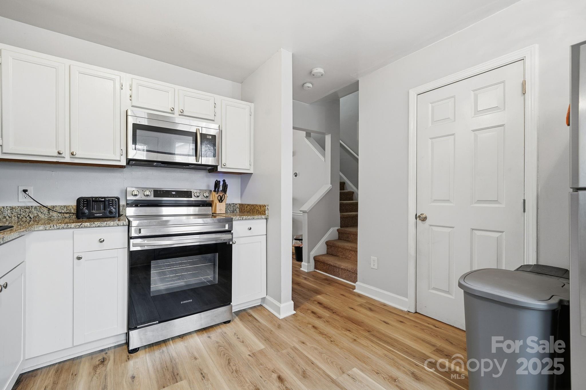5918 Crape Myrtle Lane Charlotte NC 28216