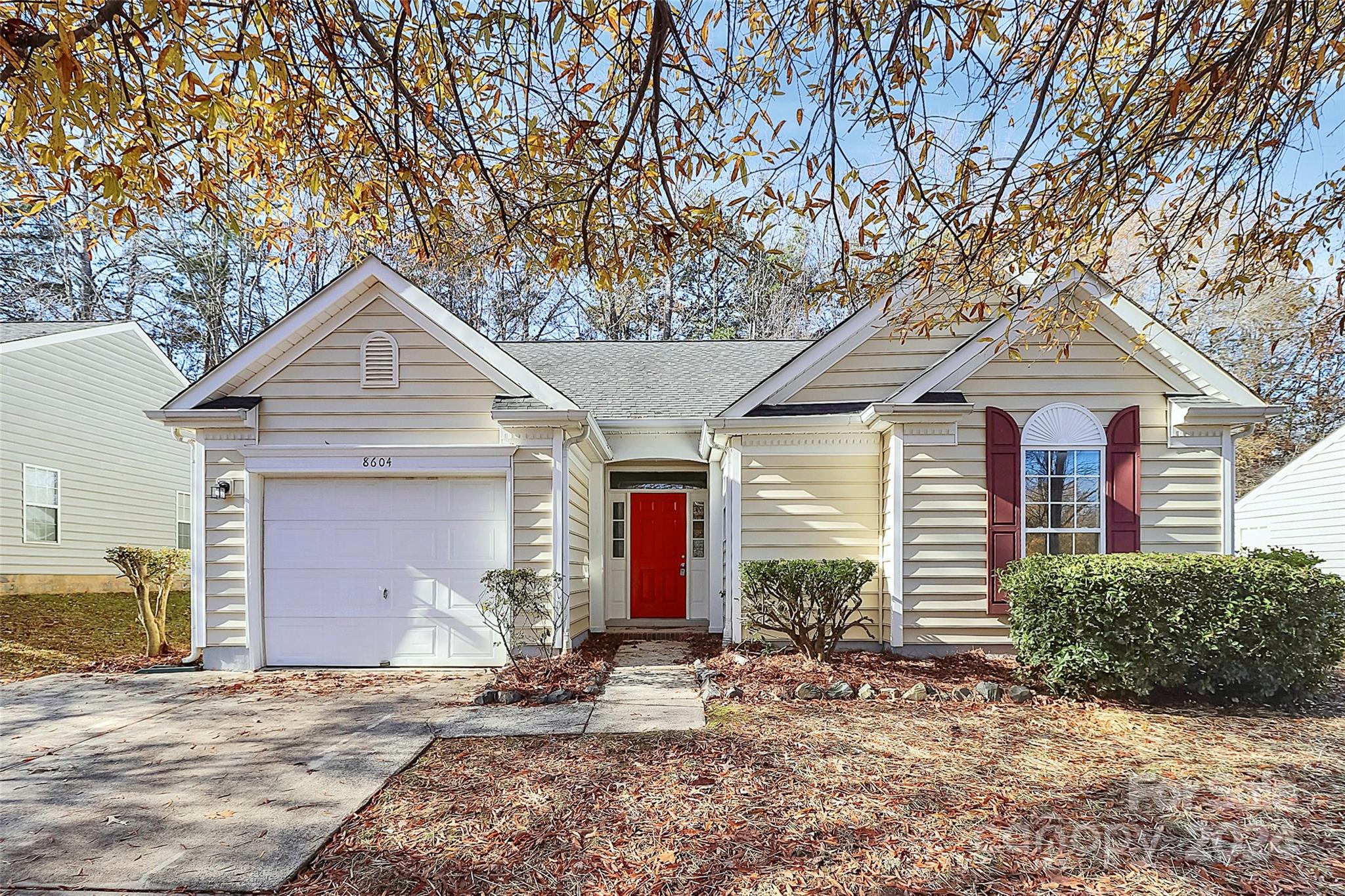 8604 Warwick Crest Lane Charlotte NC 28215