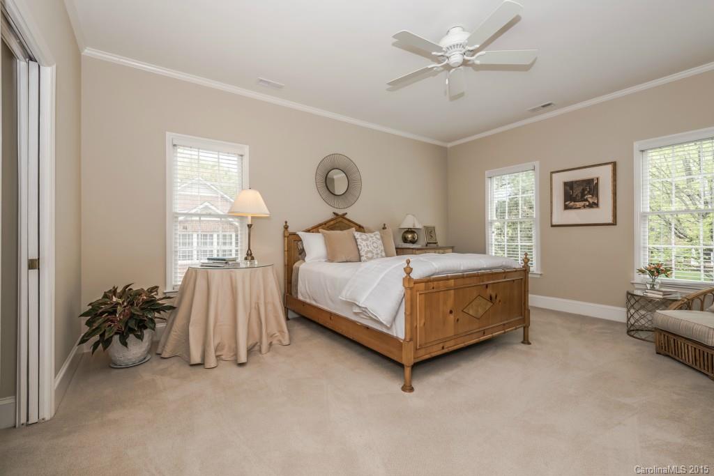 4331 Bridgewood Lane Charlotte NC 28226