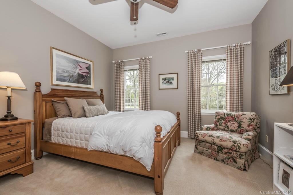 4331 Bridgewood Lane Charlotte NC 28226