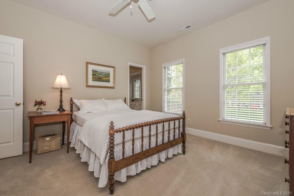 4331 Bridgewood Lane Charlotte NC 28226