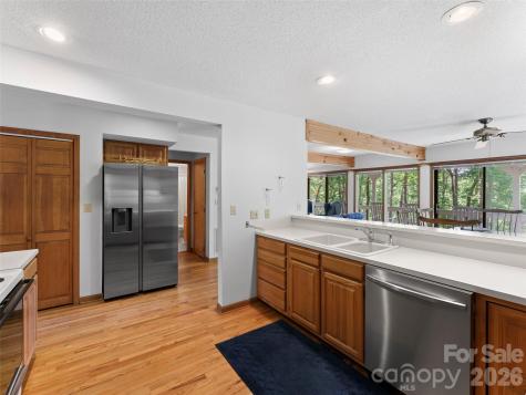 43 Hungryneck Hollow Lane Saluda NC 28773