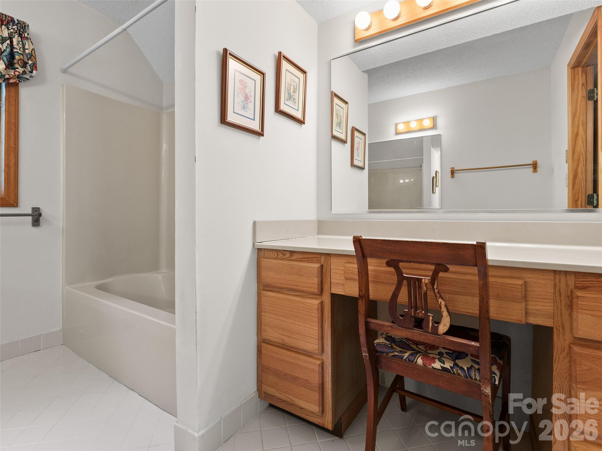 43 Hungryneck Hollow Lane Saluda NC 28773