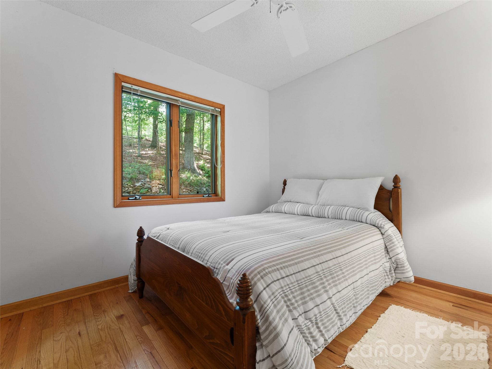 43 Hungryneck Hollow Lane Saluda NC 28773