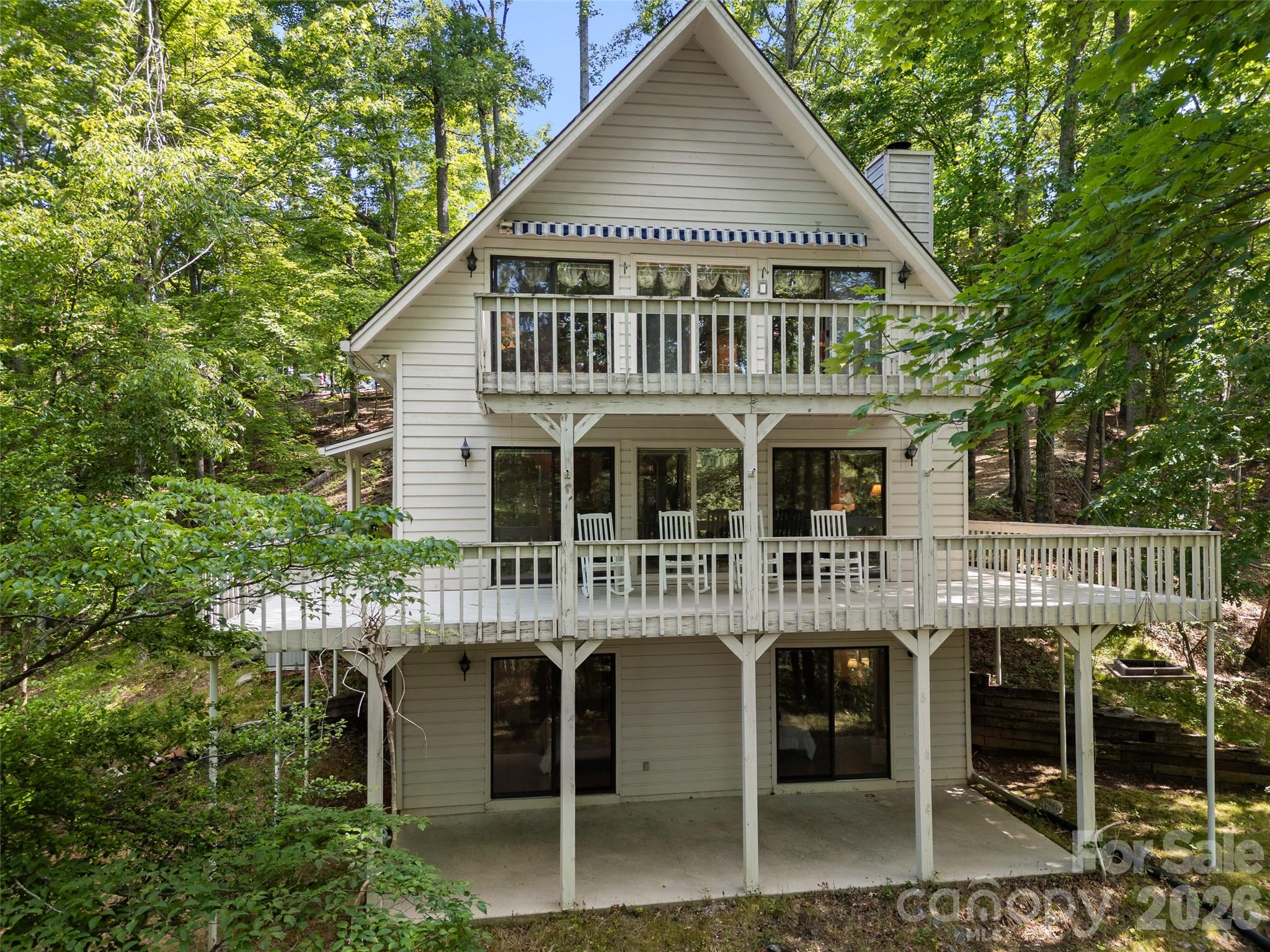 43 Hungryneck Hollow Lane Saluda NC 28773