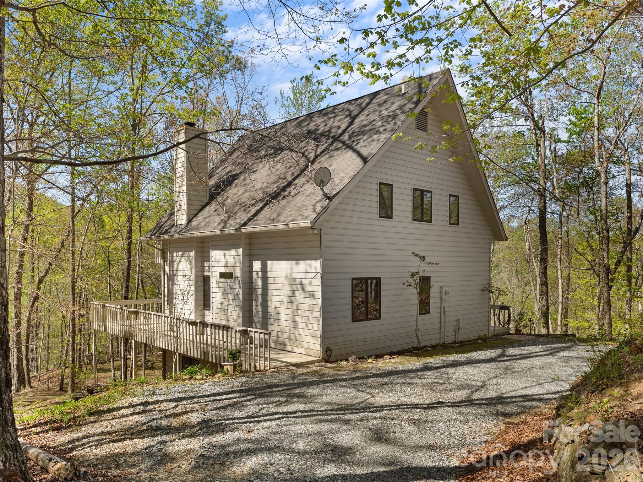 43 Hungryneck Hollow Lane Saluda NC 28773