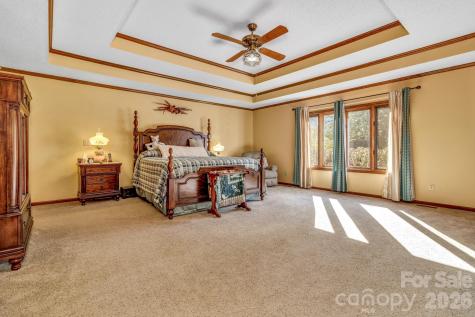 218 Brown Road Hendersonville NC 28791