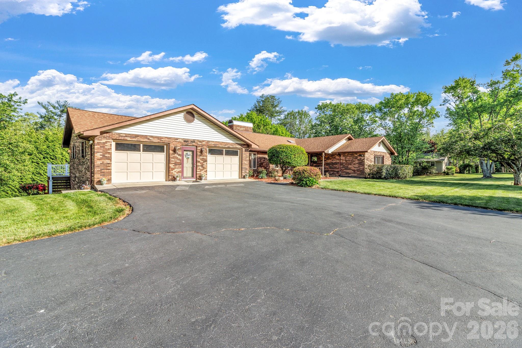 218 Brown Road Hendersonville NC 28791