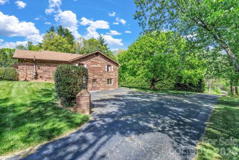 218 Brown Road Hendersonville NC 28791