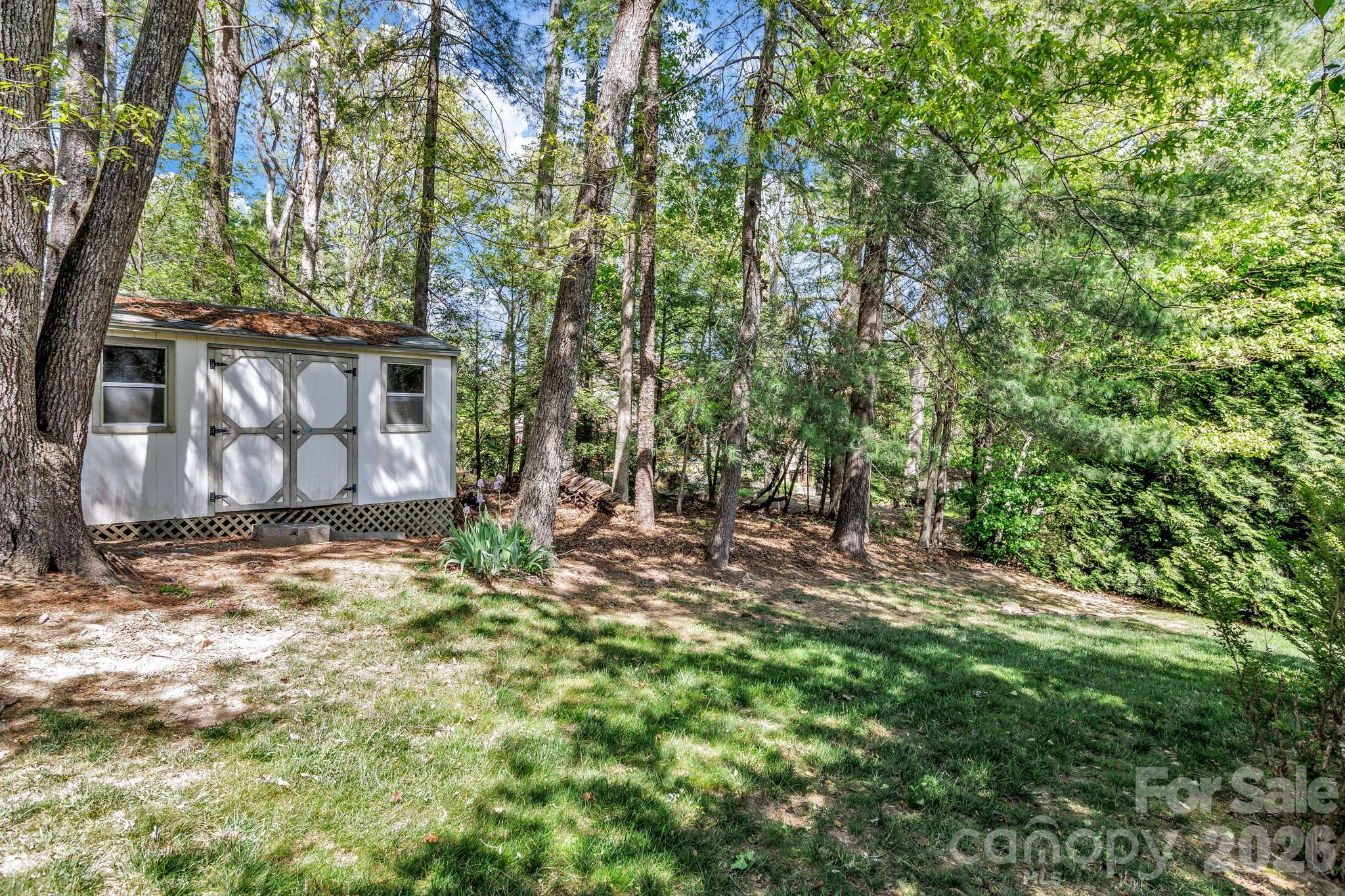 218 Brown Road Hendersonville NC 28791