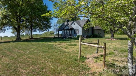 1975 Three Forks Church Road Taylorsville NC 28681