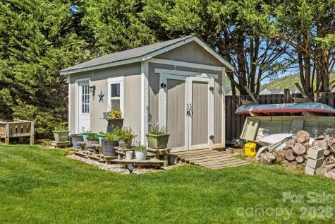 497 English Oak Road Fletcher NC 28732