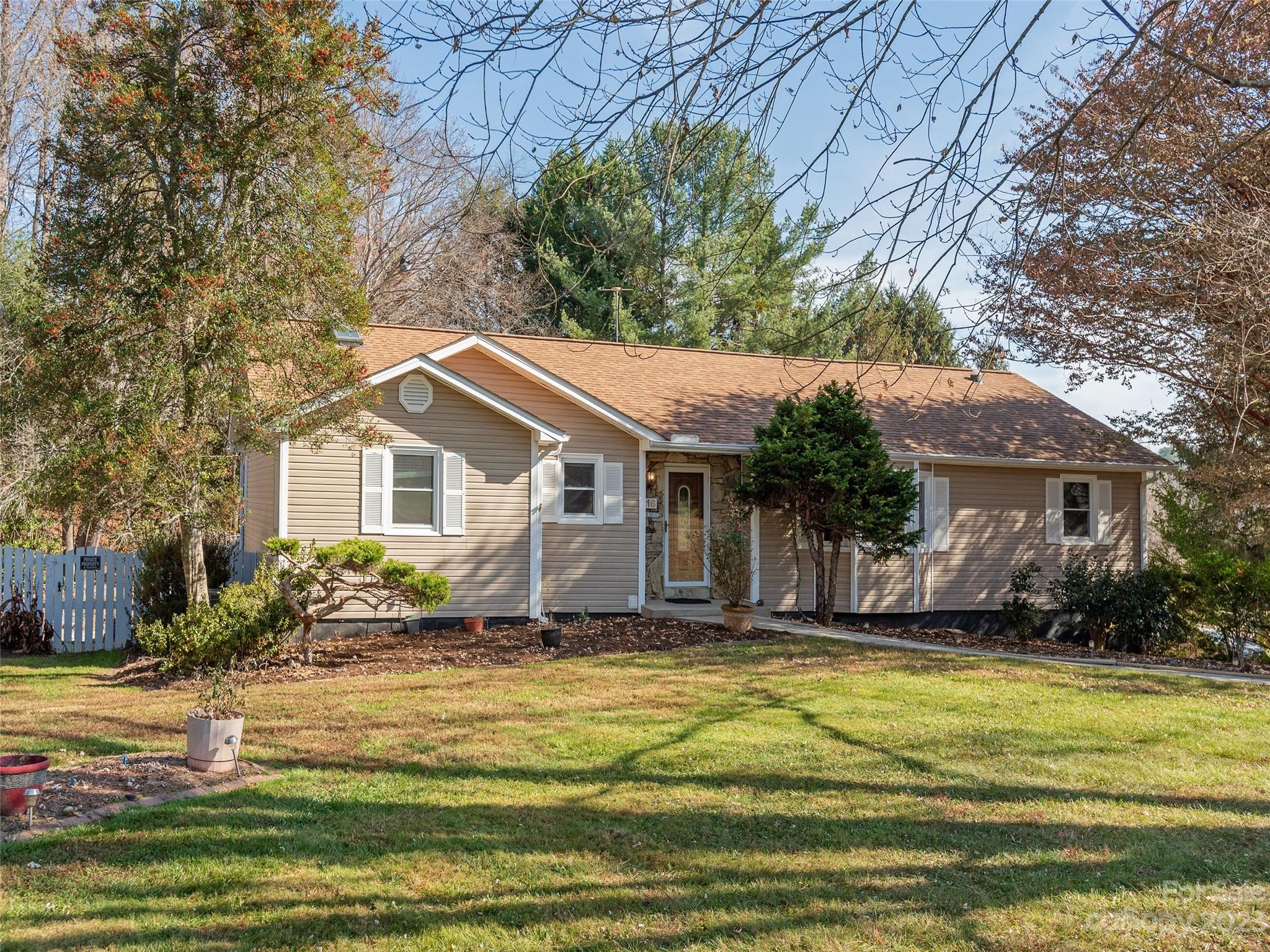 16 Amber Drive Horse Shoe NC 28742