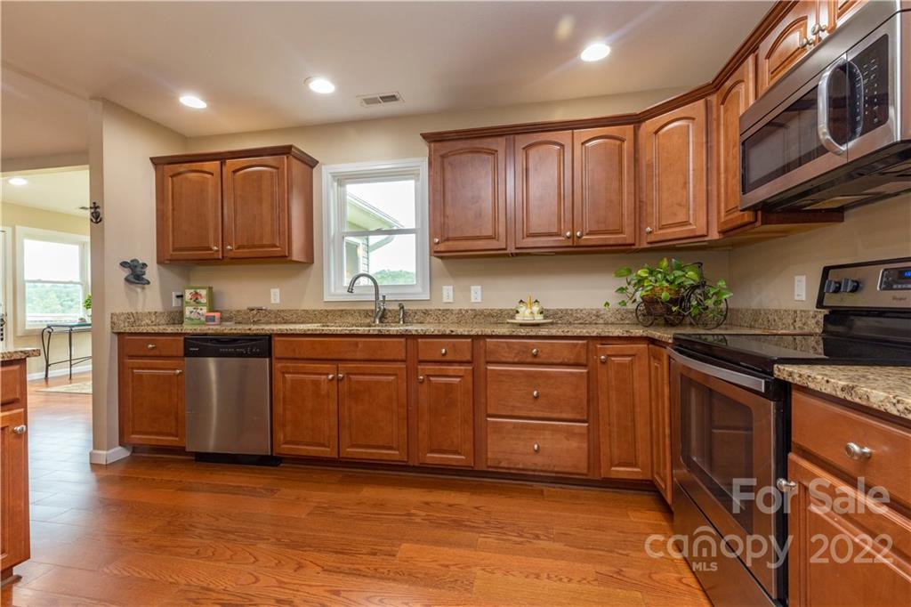 5 Clover Mountain Lane Weaverville NC 28787