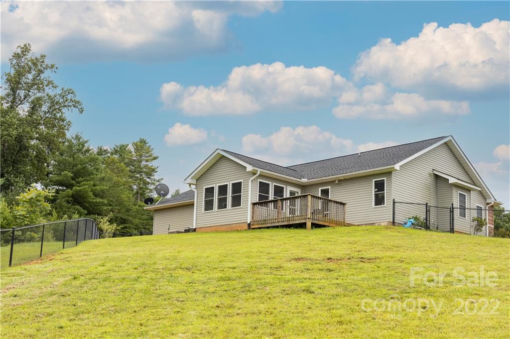 5 Clover Mountain Lane Weaverville NC 28787