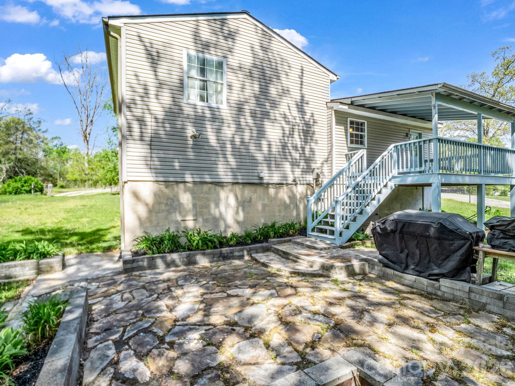 227 Bradshaw Avenue Hendersonville NC 28792