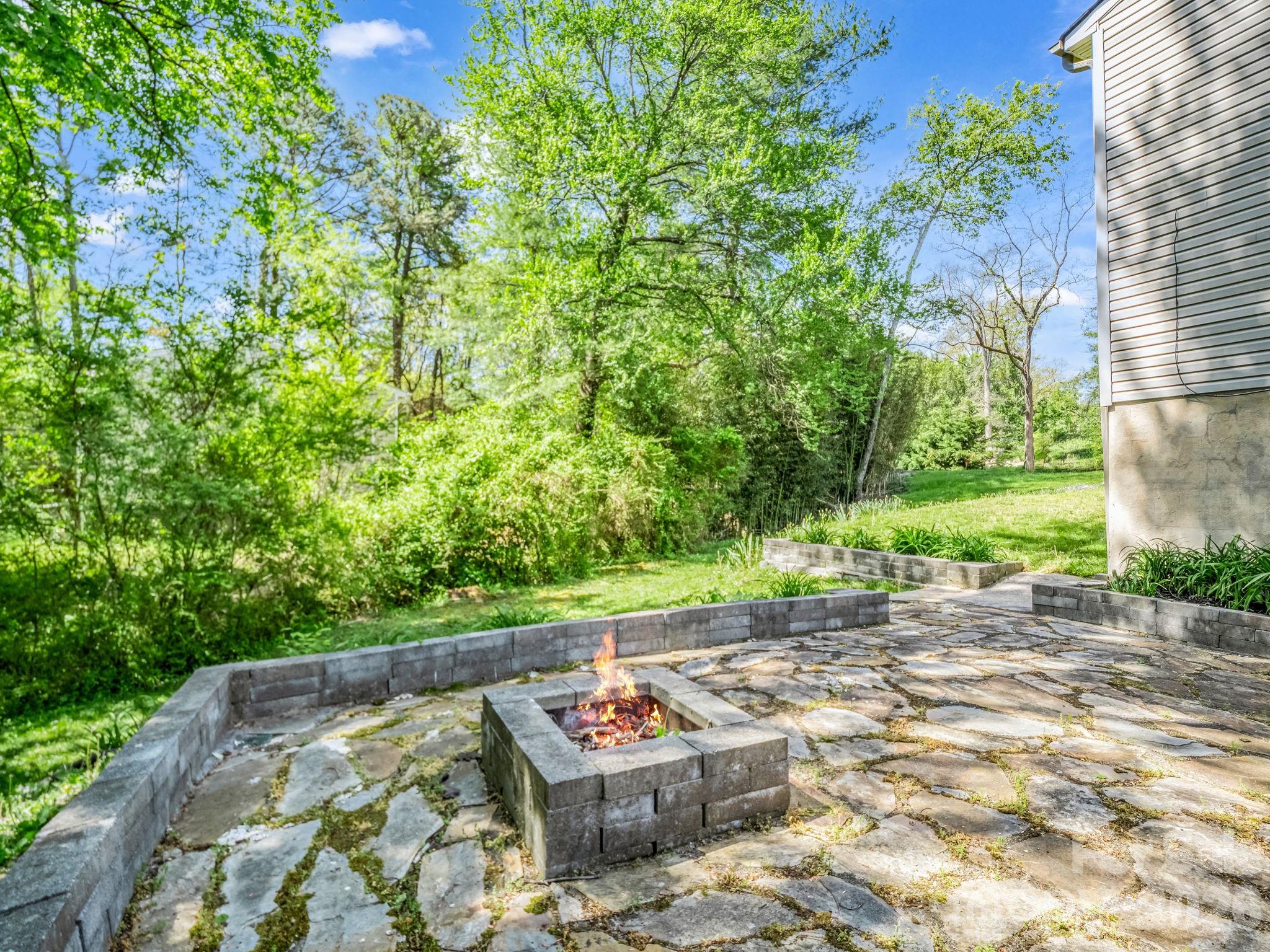 227 Bradshaw Avenue Hendersonville NC 28792