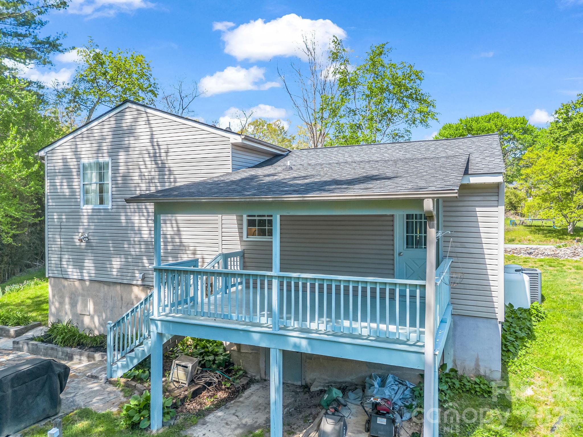 227 Bradshaw Avenue Hendersonville NC 28792