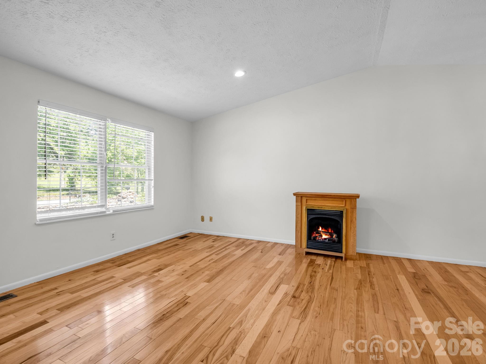 227 Bradshaw Avenue Hendersonville NC 28792